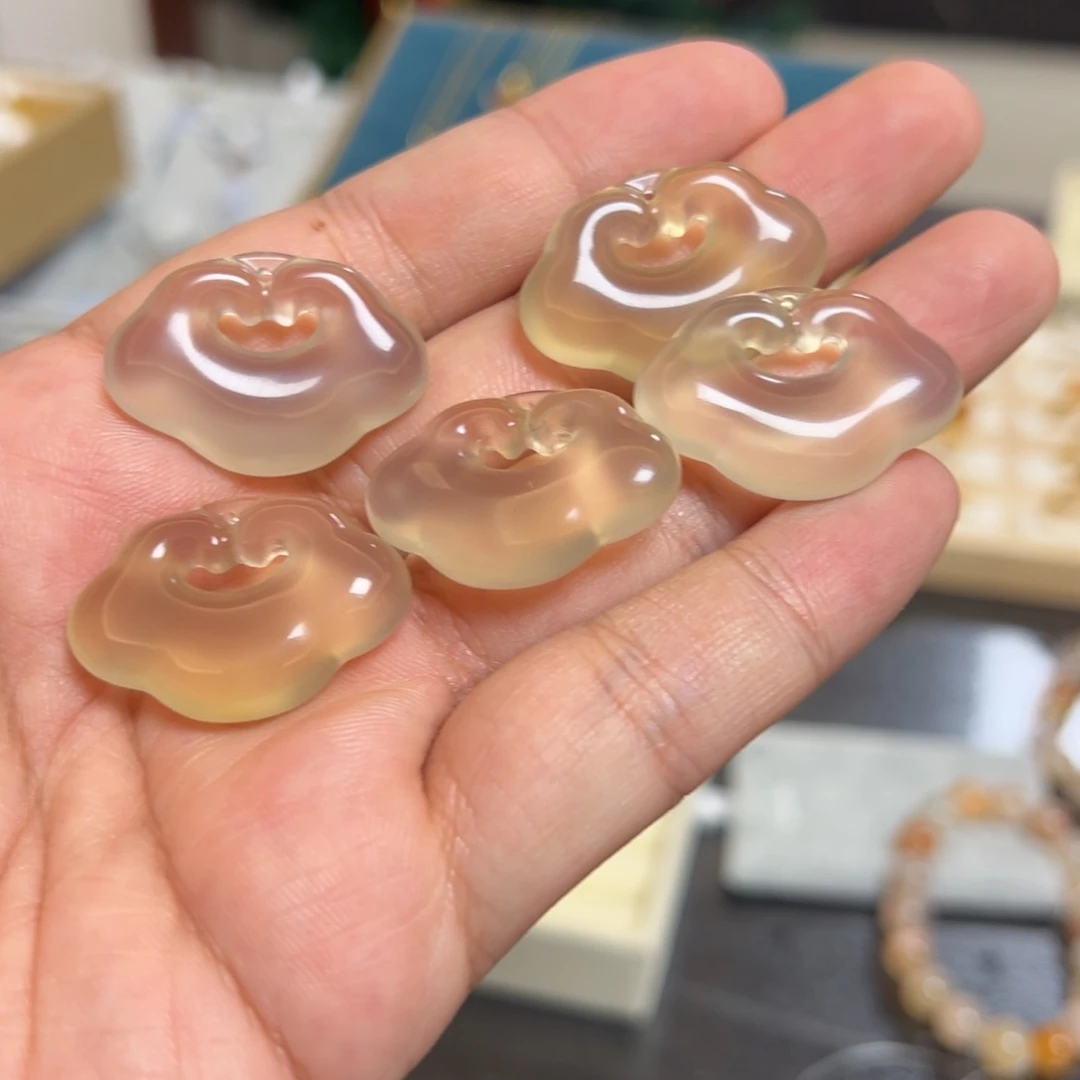 玛瑙/玉髓珠宝半成品未镶嵌多样性发货其中一个