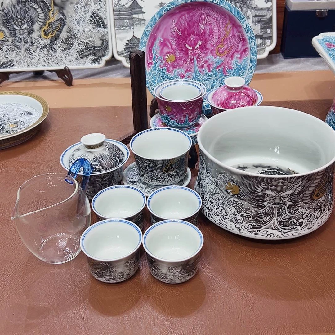 摆件突*强景德镇陶瓷艺术