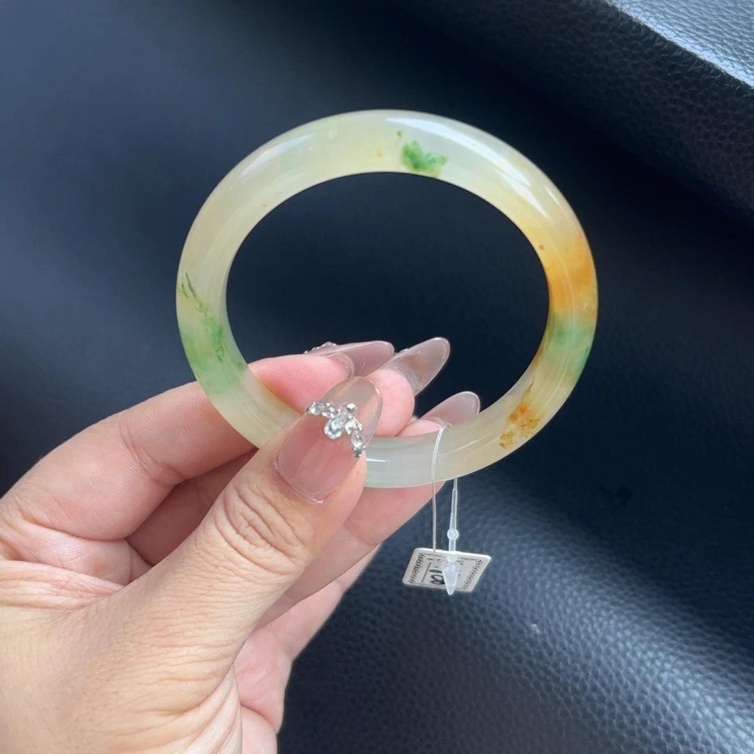 石英质玉未镶嵌手镯54.8