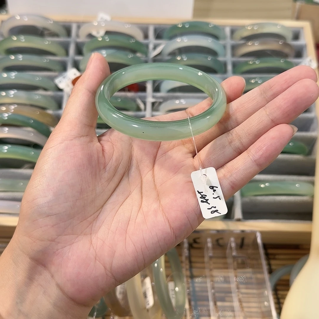 玛瑙/玉髓手镯合金圈口60.5