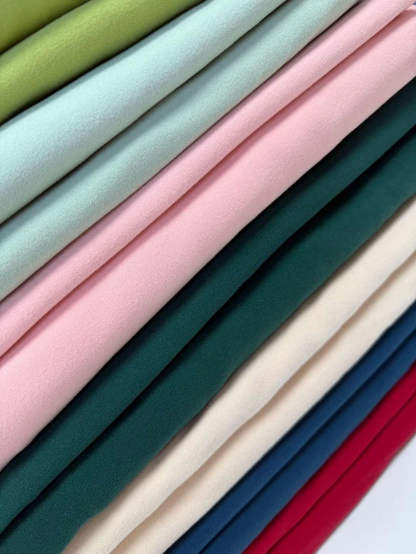 双面澳绒纹拉架小罗文中厚260克，打底衫，秋衣秋裤可以用