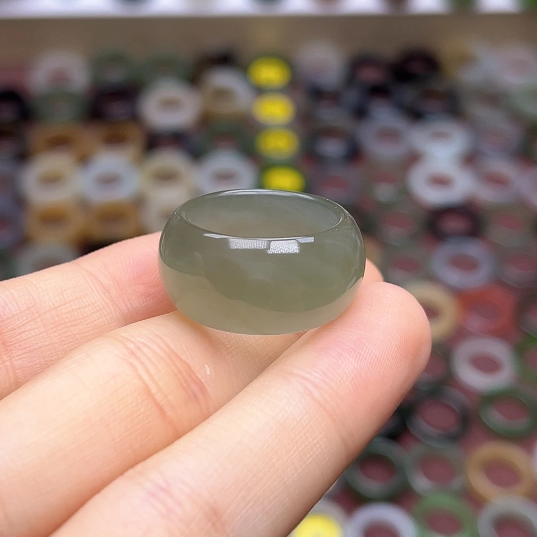 和田玉戒指未镶嵌18.0青提茉莉