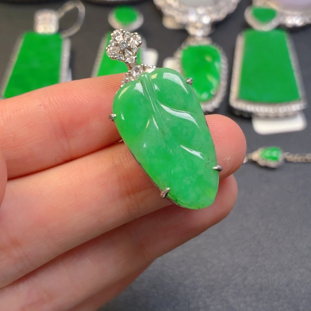 翡翠银S925镶嵌吊坠(不含链)