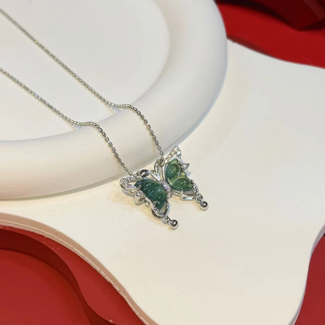 翡翠蝴蝶吊坠（不含链）HNZ14849