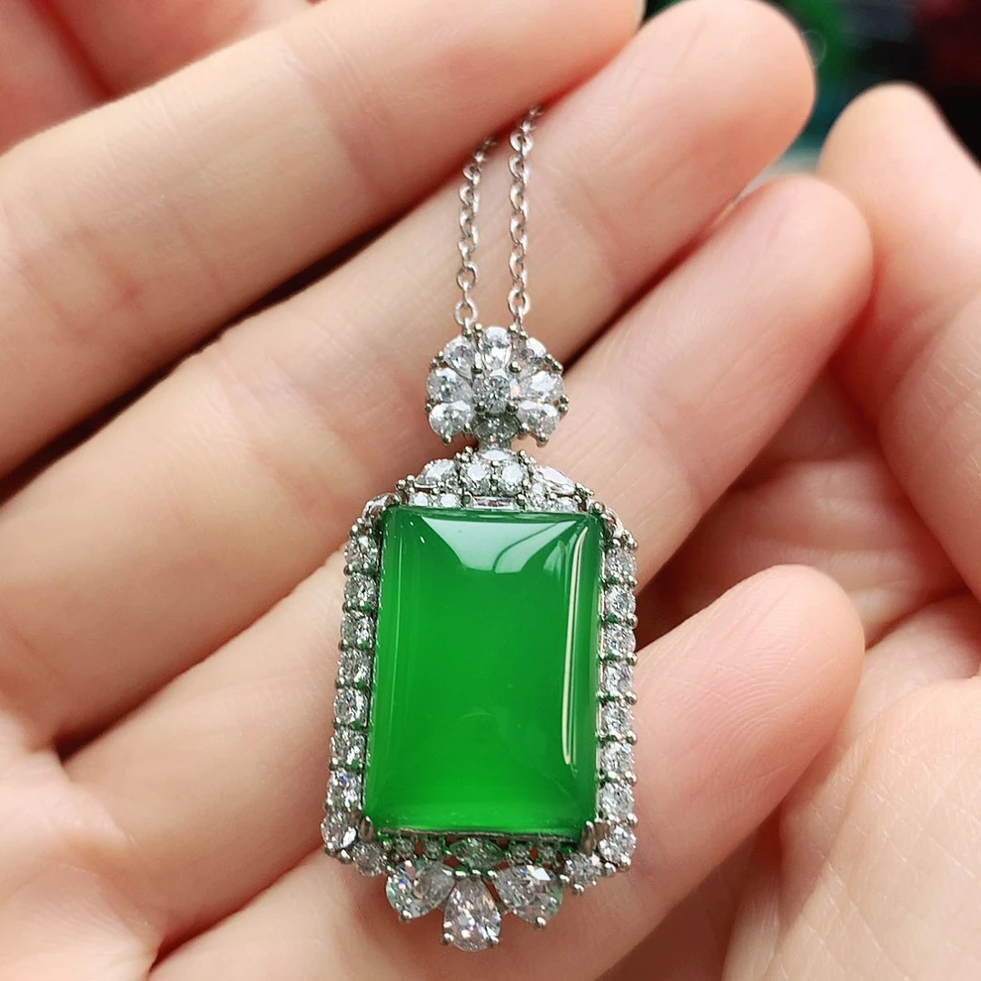 玛瑙/玉髓吊坠未镶嵌