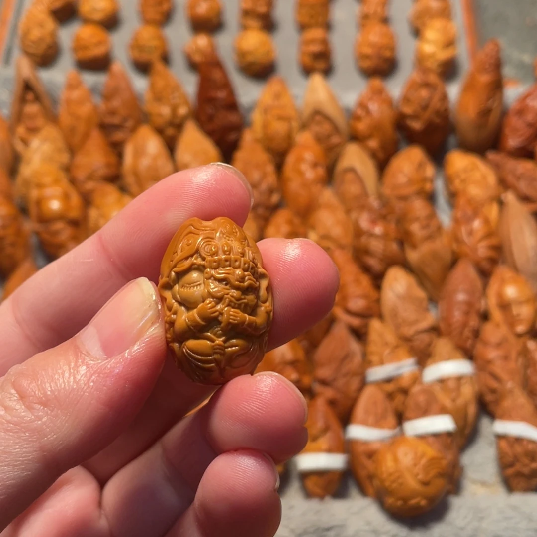 小****橄榄核手串/手链扎家拉姆