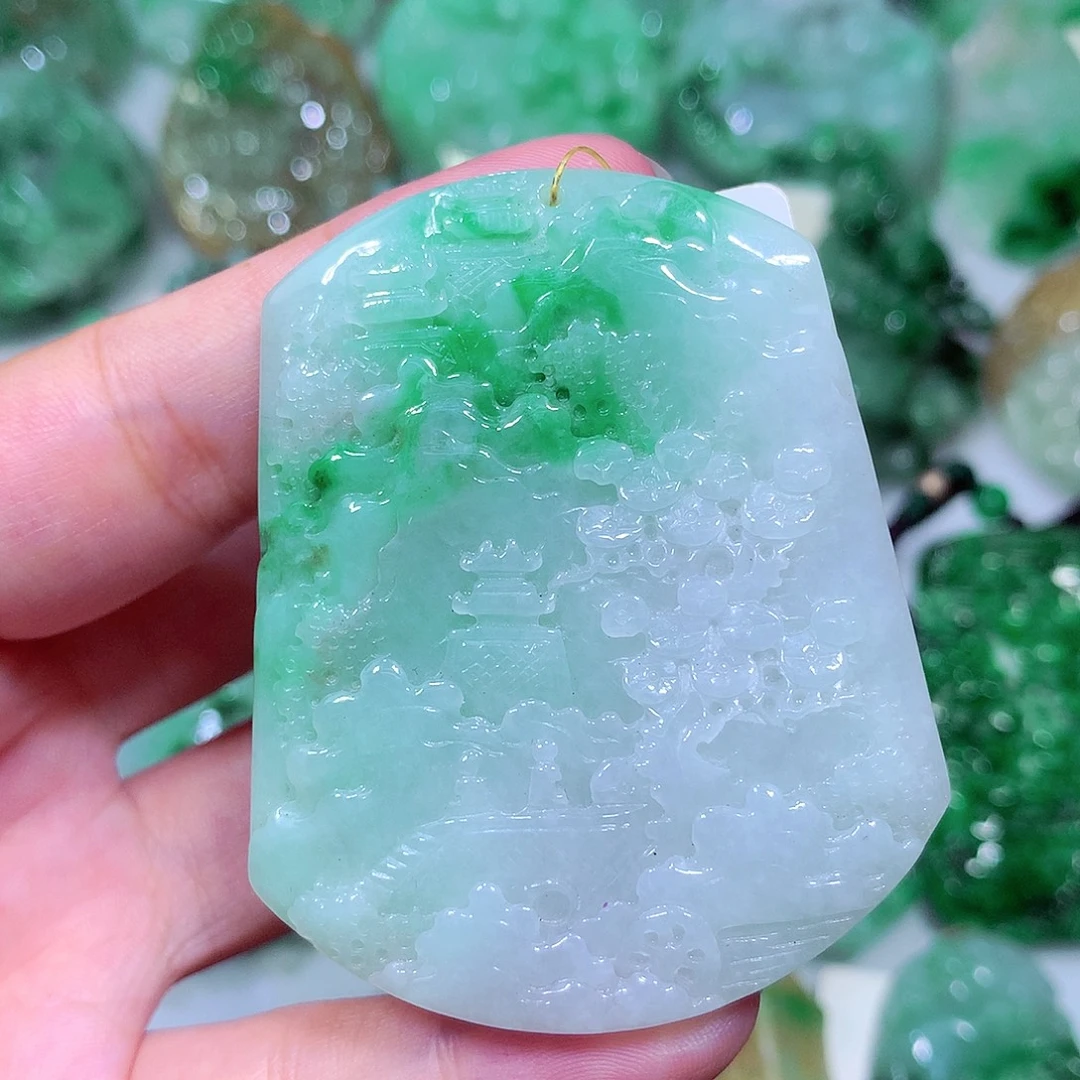 吊坠(不含链)未镶嵌翡翠