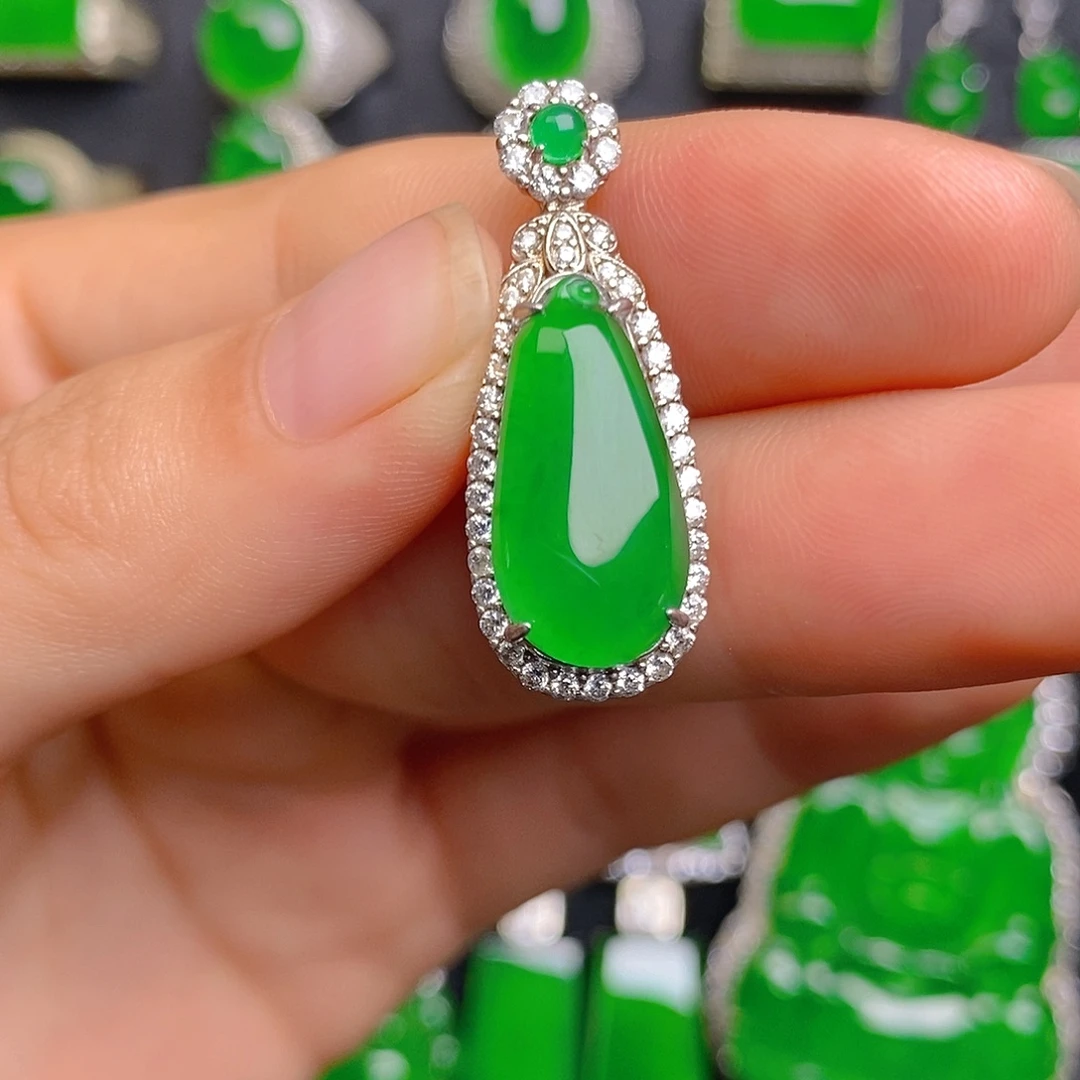 翡翠银S925镶嵌颈饰