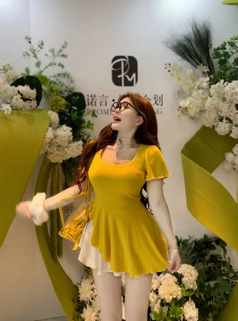 微胖夏季新款韩版U领正肩收腰T恤百搭不规则绑带修身显瘦上衣2