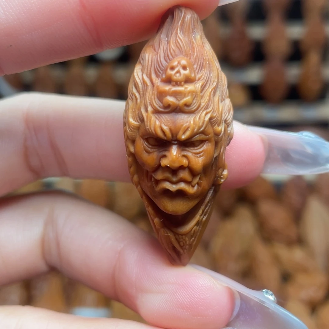 把件橄榄核善波冥王