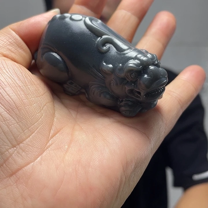 未镶嵌和田玉把件