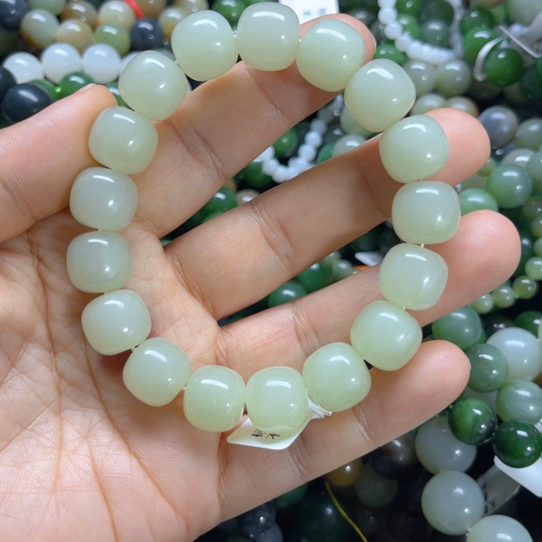 未镶嵌手链和田玉