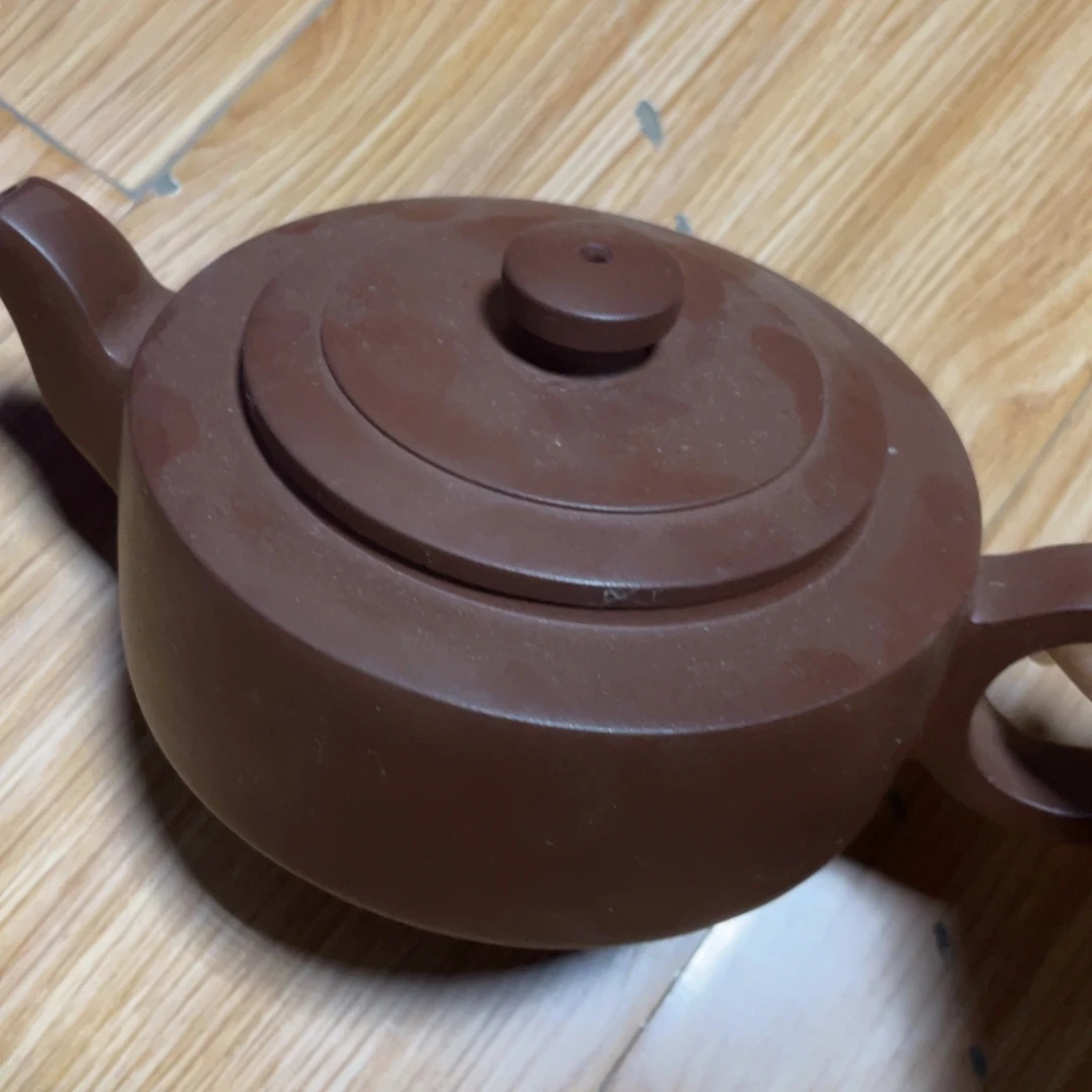 底槽青茶壶紫砂艺术作品