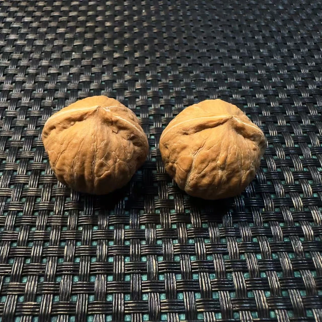 小光头秋子手捻核桃-107