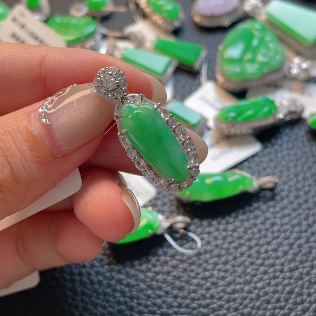 翡翠银S925镶嵌耳饰