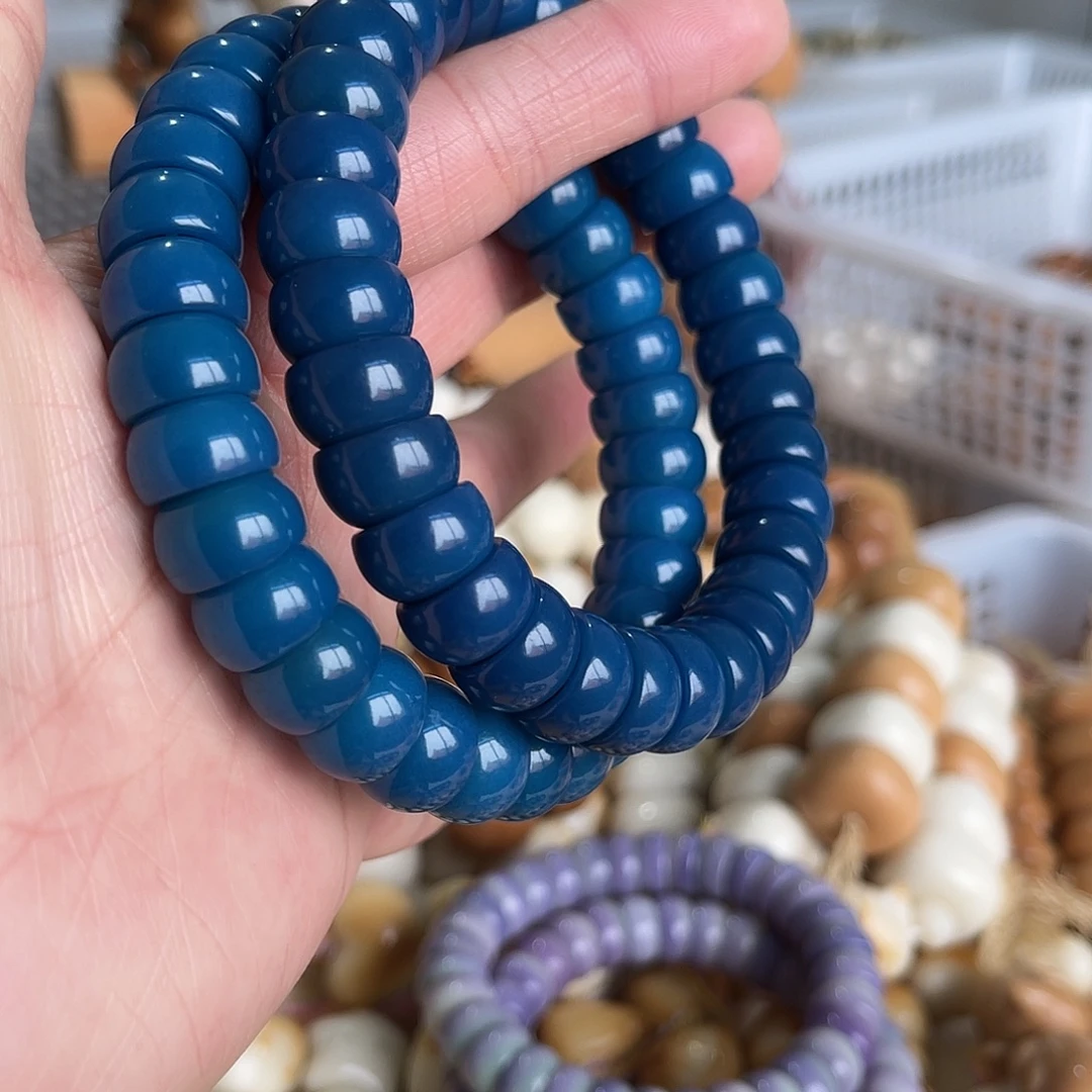 白玉菩提手串蓝色碗肠
