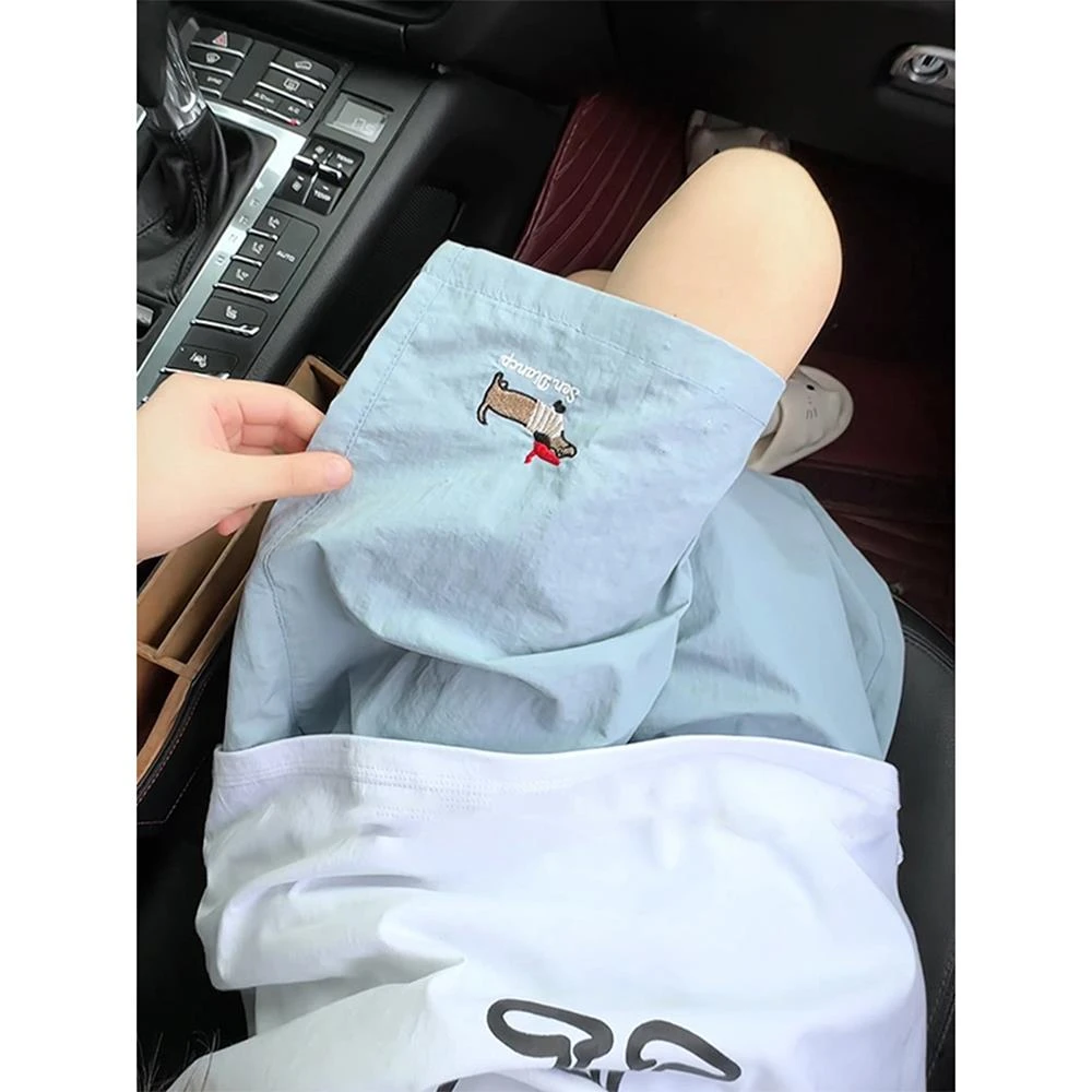 天蓝色美式速干短裤男款夏季腊肠小狗刺绣裤子冰丝休闲尼龙五分裤
