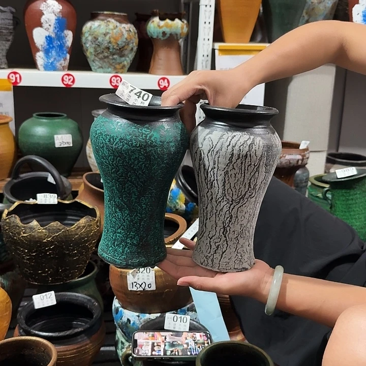 鱼尾瓶一对740有孔