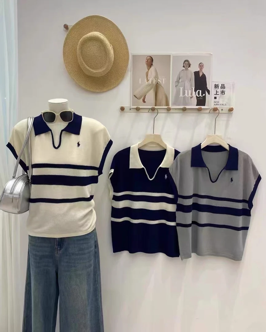 薇莎780【刺绣马】翻领撞色拼条纹刺绣冰丝T恤