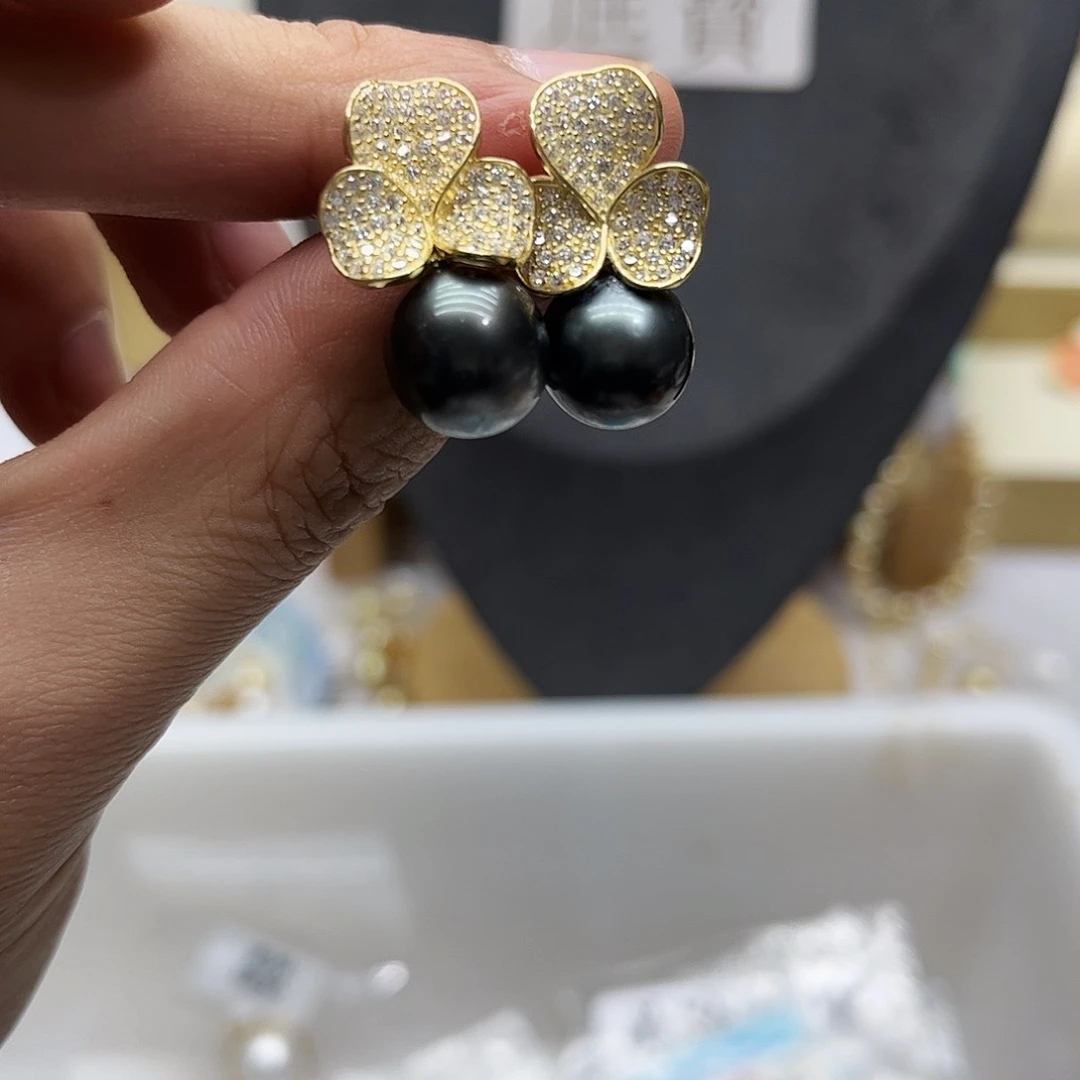 耳饰未镶嵌海水珍珠