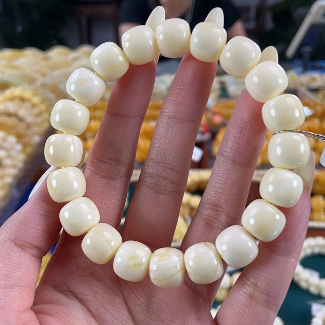 琥珀未镶嵌珠宝奇石11+ 18.6 瓷白同料