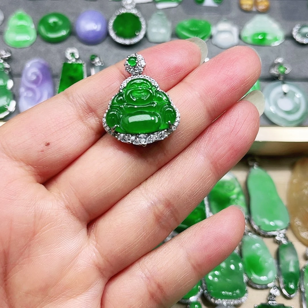 翡翠颈饰未镶嵌裸石