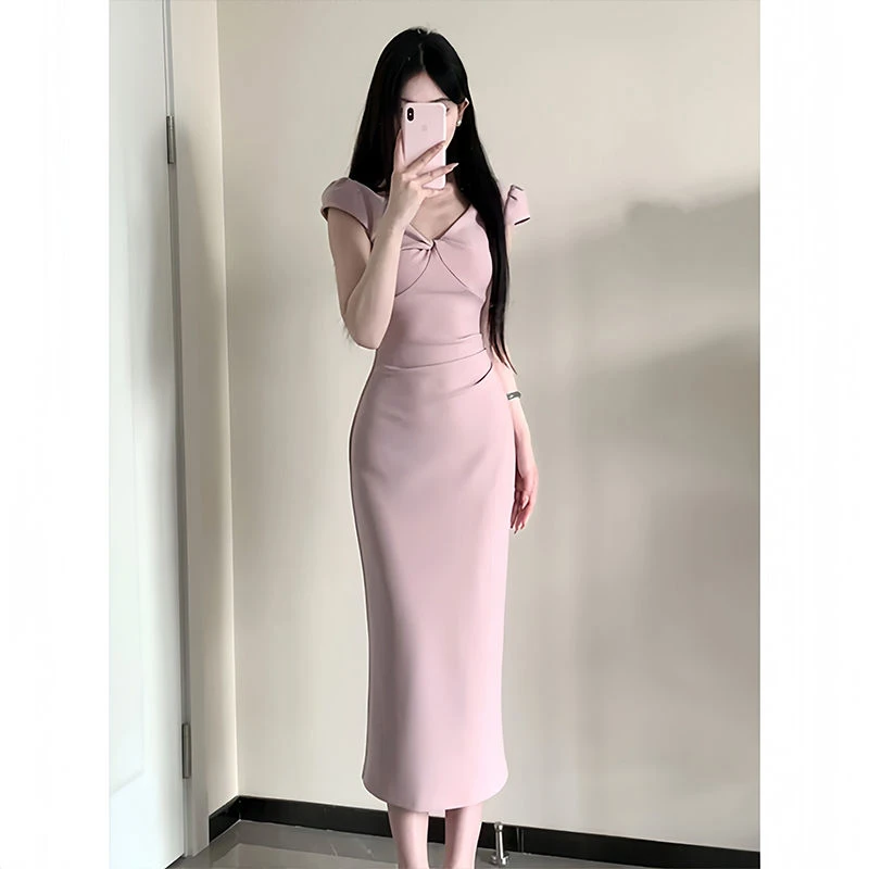 温柔风甜辣妹气质v领连衣裙女夏季新款小众设计感收腰显瘦长裙子