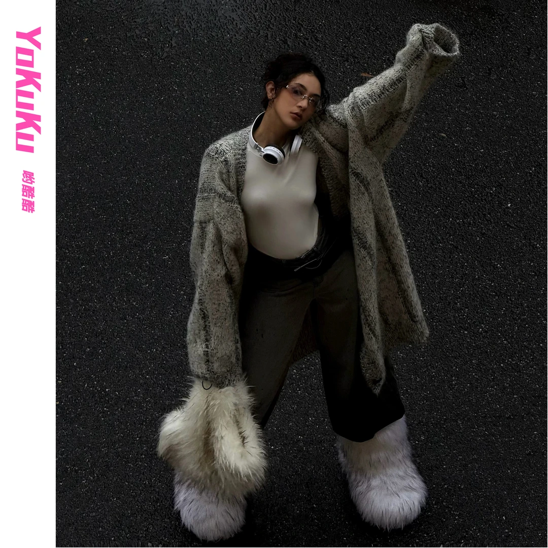 哟酷酷（自我融洽）秋冬保暖御寒粗针针织慵懒风过膝毛衣外套