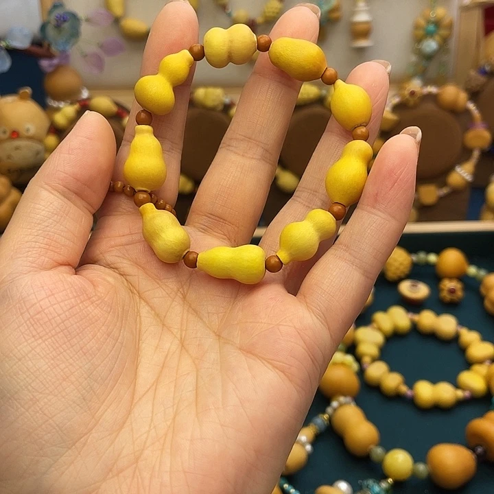 ゞ***ღ大叶紫檀（黑酸枝木类）