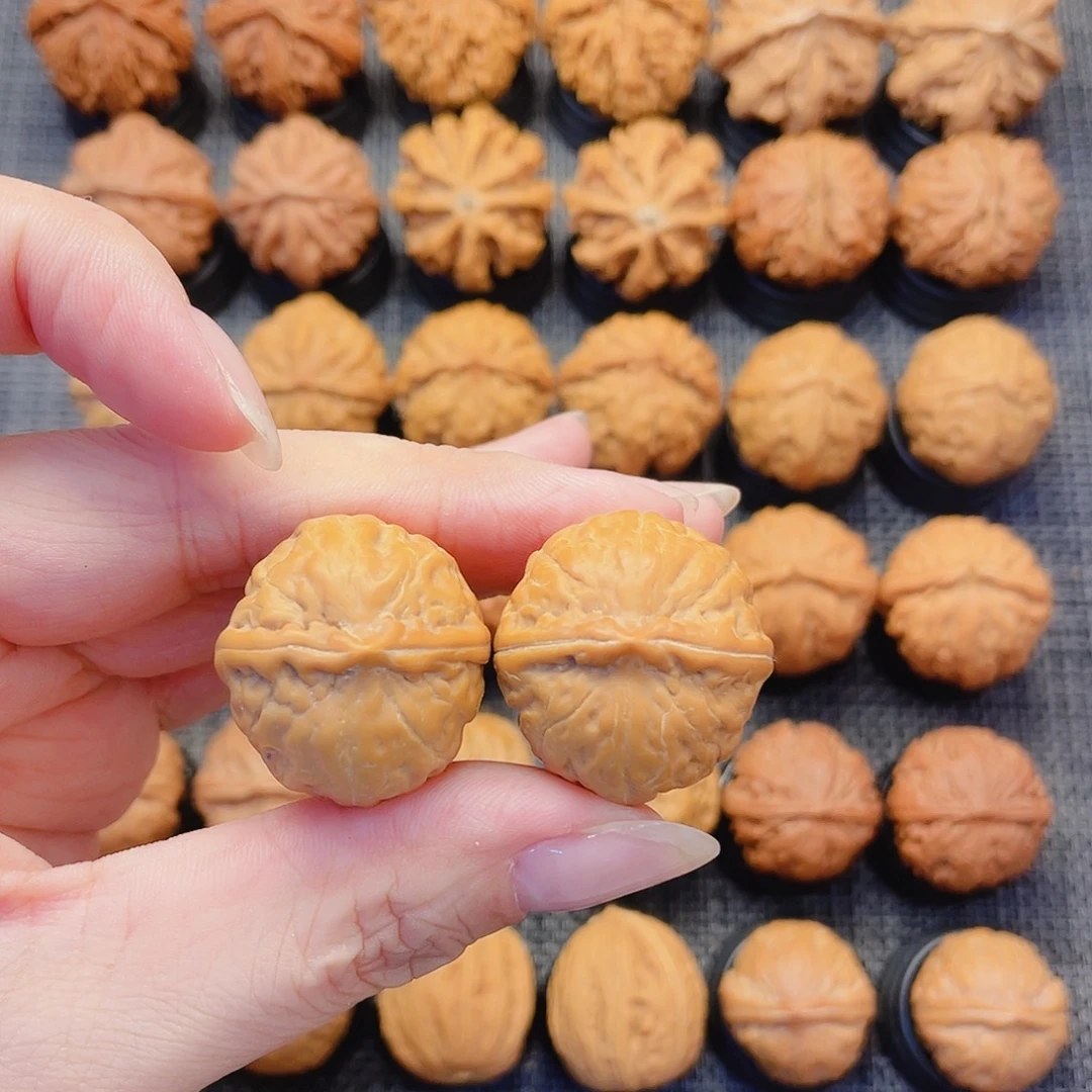 把件文玩核桃金元宝