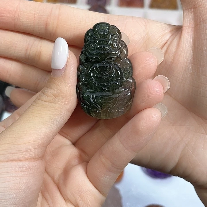 颈饰未镶嵌水晶绿发晶吊坠