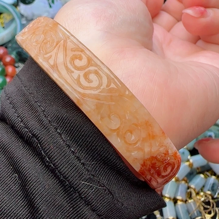 翡翠颈饰未镶嵌天然A货74