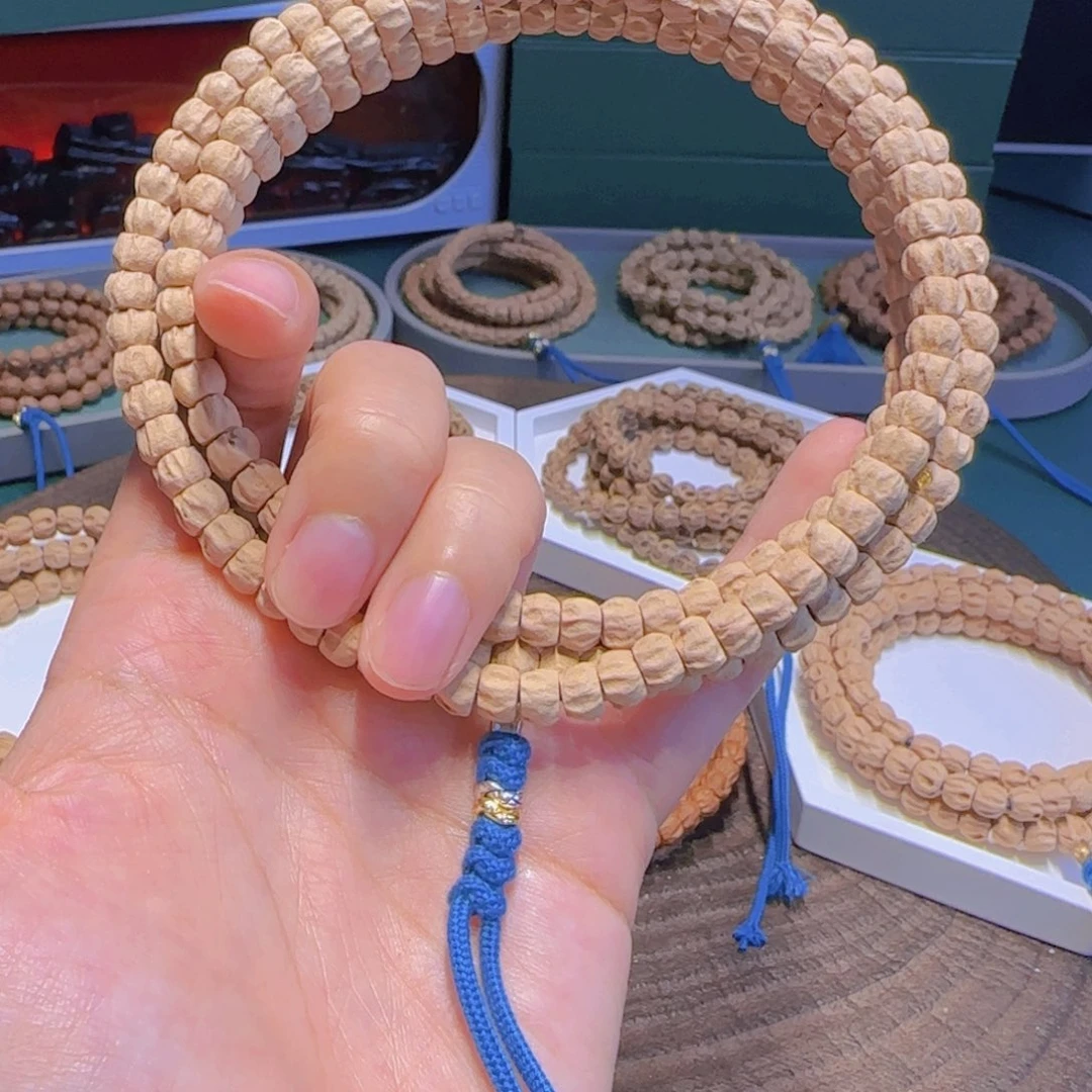 平***生吊坠柏香籽/百香籽