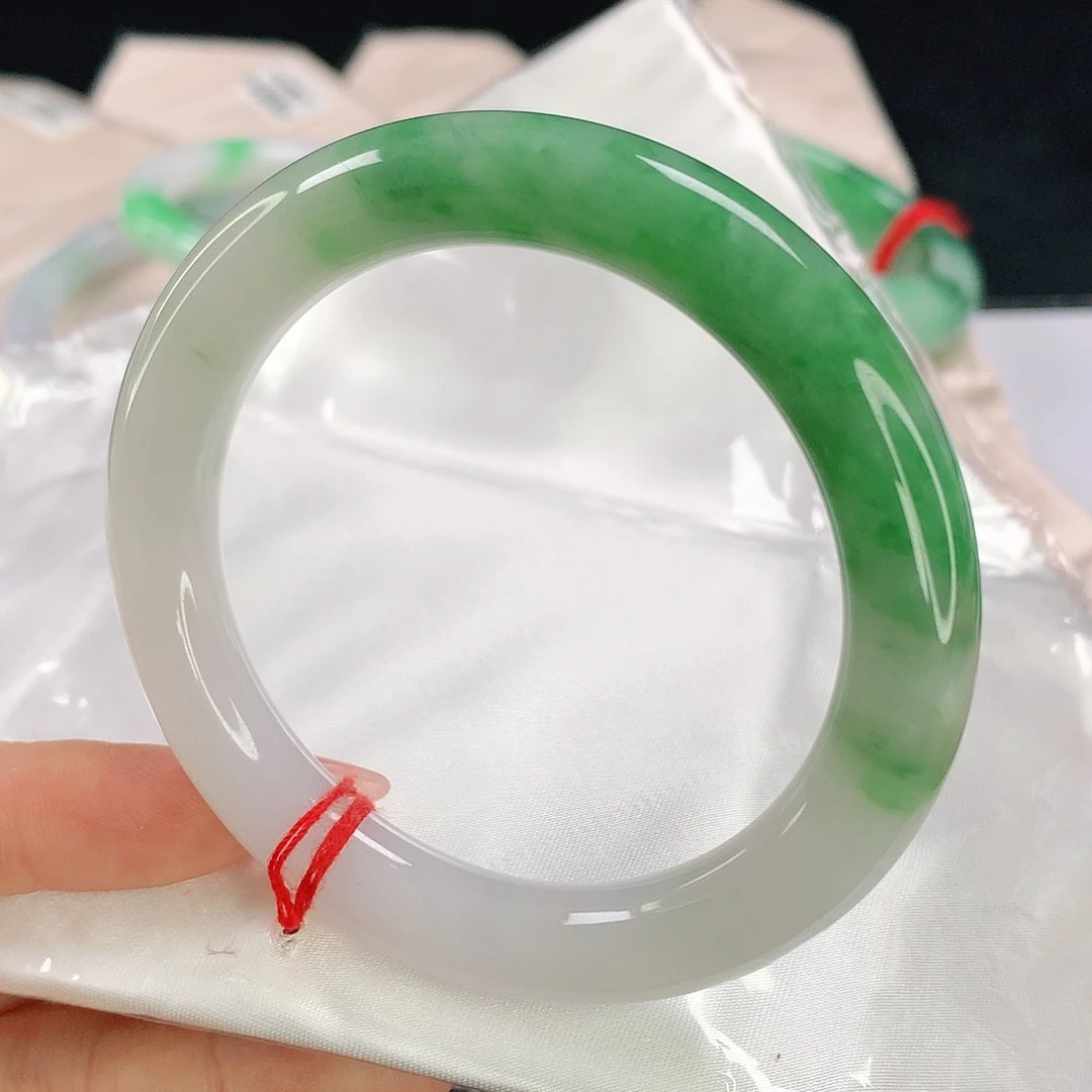 未镶嵌手镯翡翠805