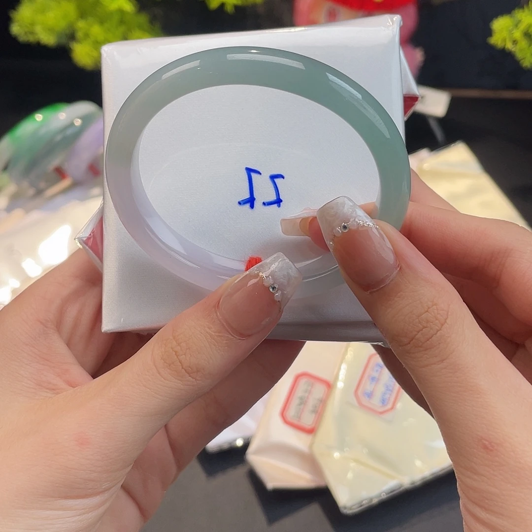 翡翠手镯未镶嵌贵妃16