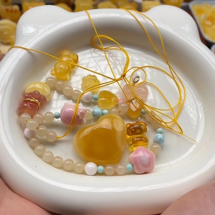 比***）蜜蜡未镶嵌珠宝奇石
