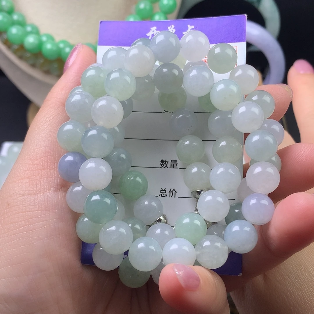 钟***镱翡翠未镶嵌手链卡9.9