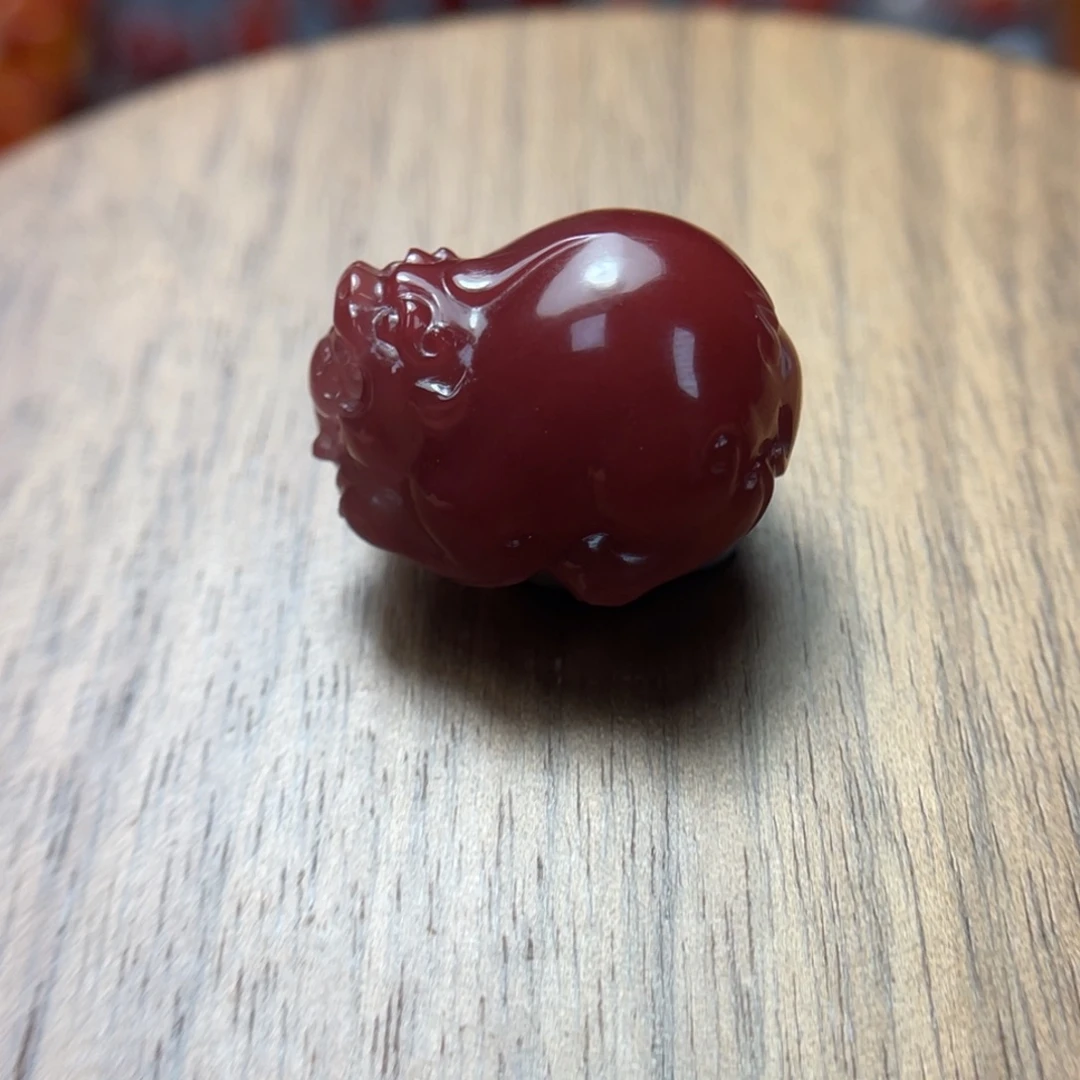 南红玛瑙未镶嵌牛血红貔貅