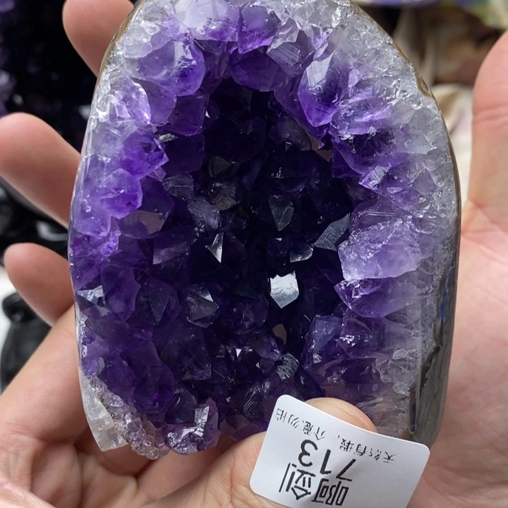 未镶嵌大型摆件（非配饰）紫晶