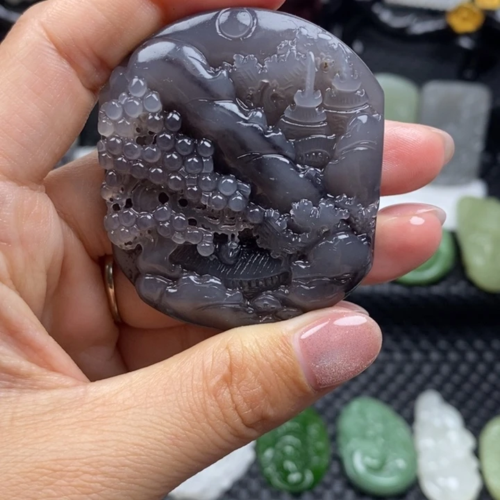 和田玉未镶嵌车挂72