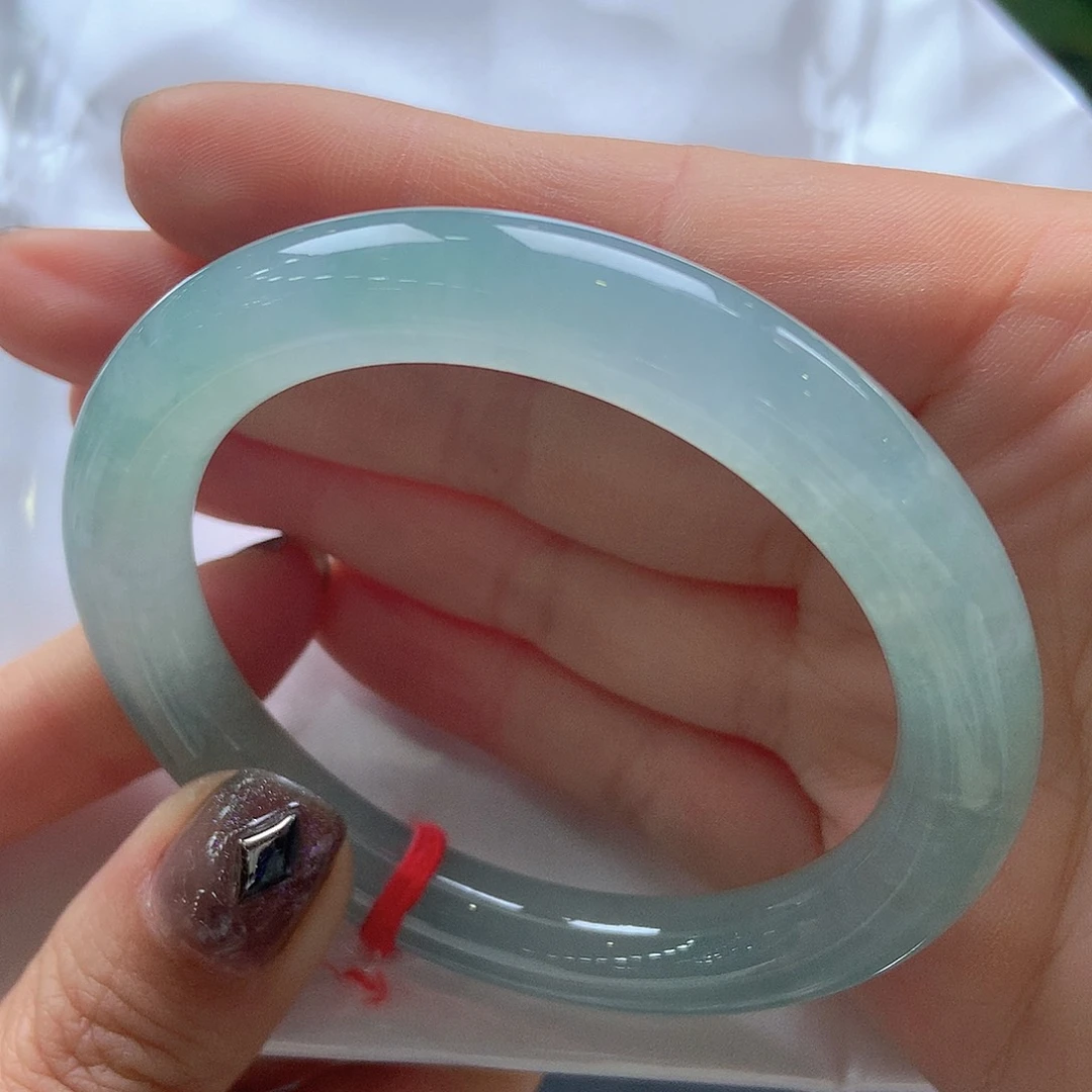 翡翠未镶嵌手镯72