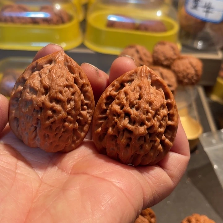 文玩核桃把件金公子40