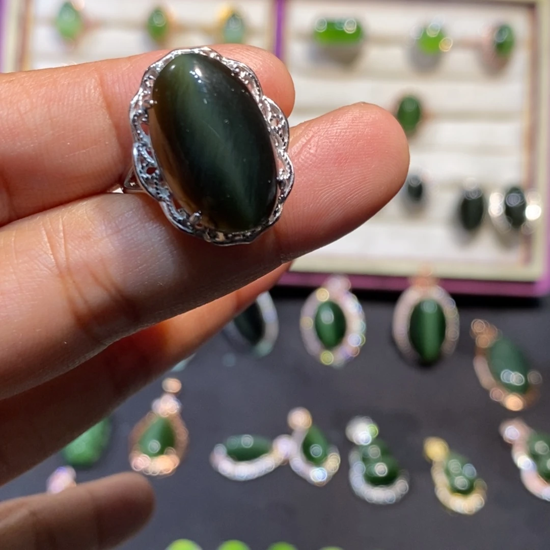 和田玉（碧玉）银S925镶嵌颈饰风***型