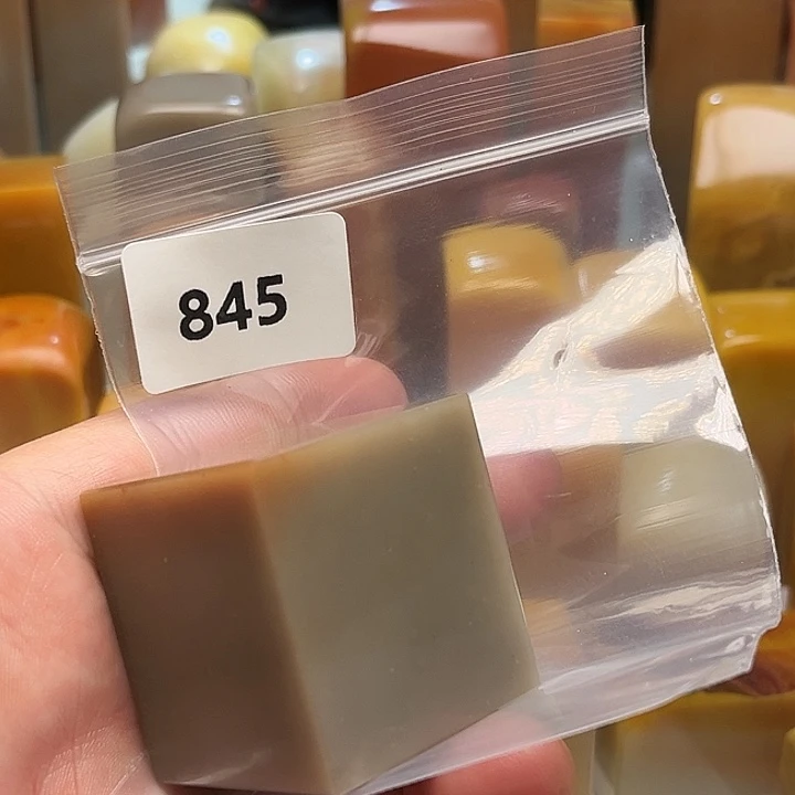 壮***子老挝石老挝石芙蓉