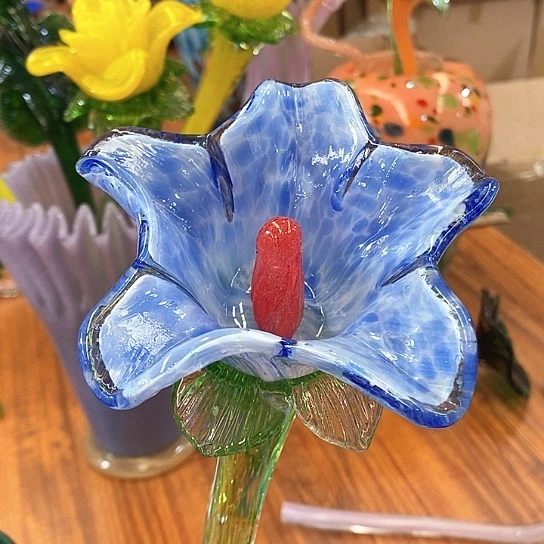 z***n百合花高45厘米宽12厘米