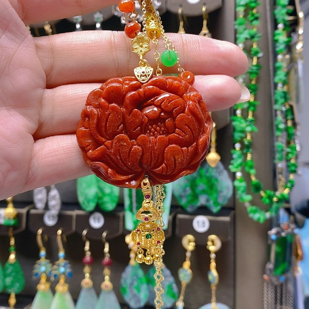 未镶嵌翡翠耳饰翡翠
