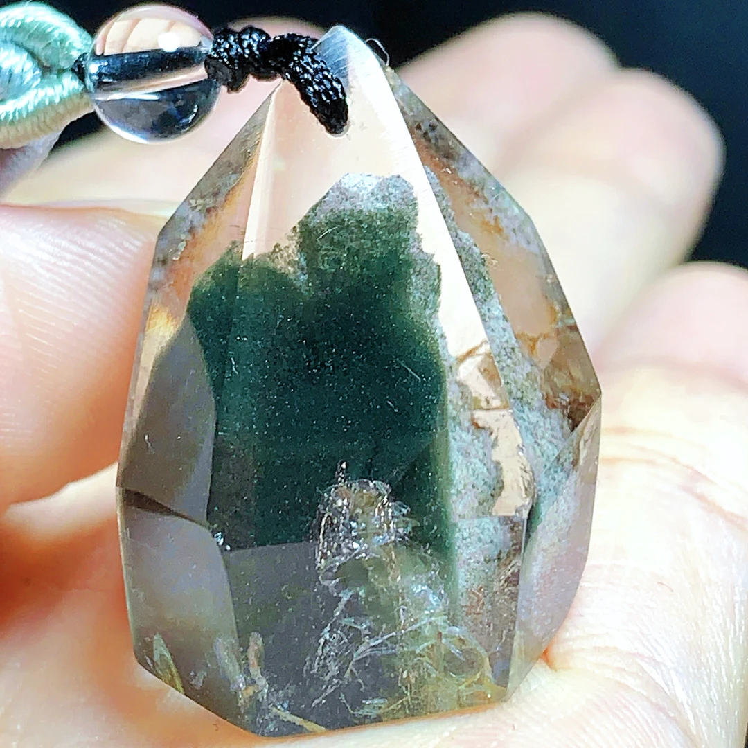 东海水晶天然随形绿幽灵水晶吊坠毛衣链通透原石项坠男女款聚宝盆