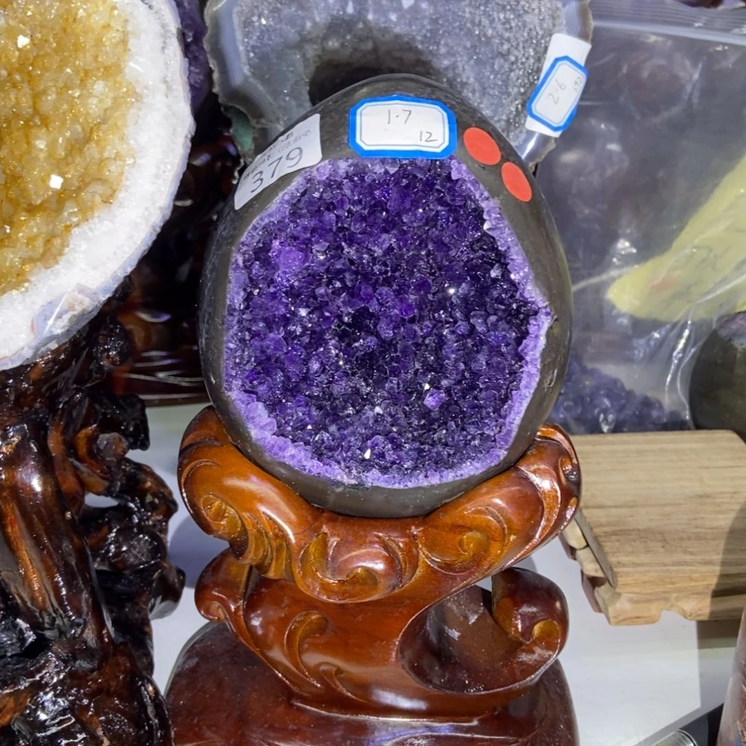 紫晶大型摆件（非配饰）未镶嵌潘