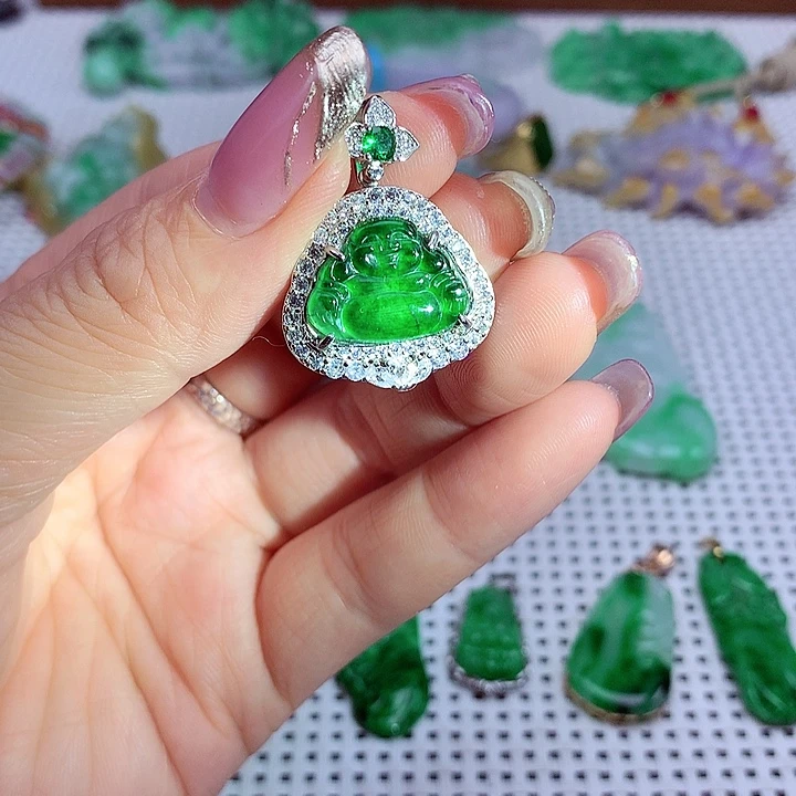 翡翠银S925镶嵌颈饰翡翠