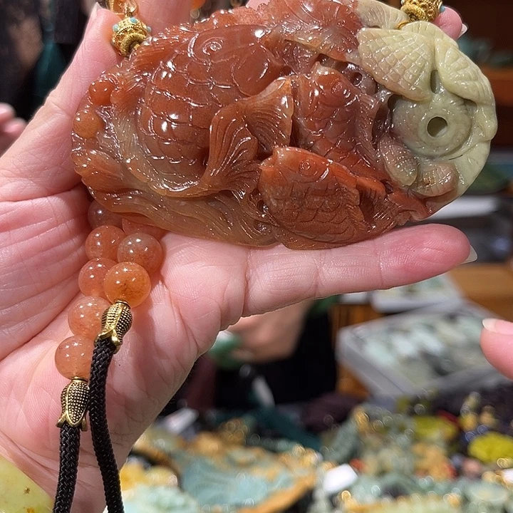 未镶嵌岫玉毛衣链